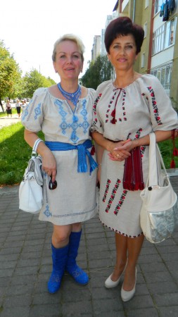 Катя Олійник й Наталя Височанська.